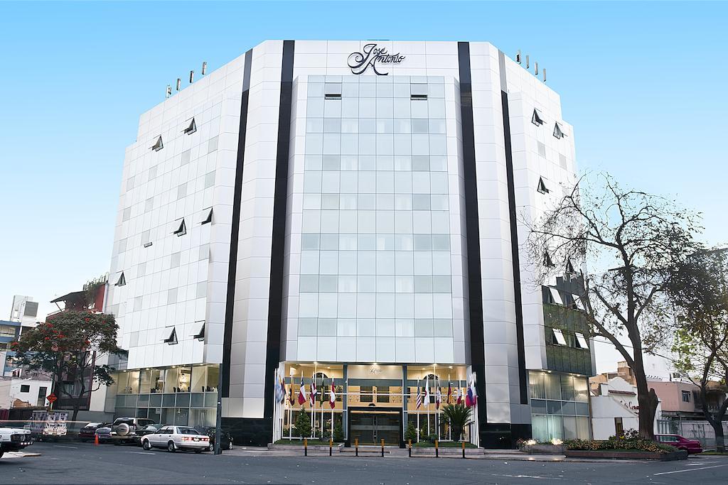 Hotel Jose Antonio Лима Екстериор снимка